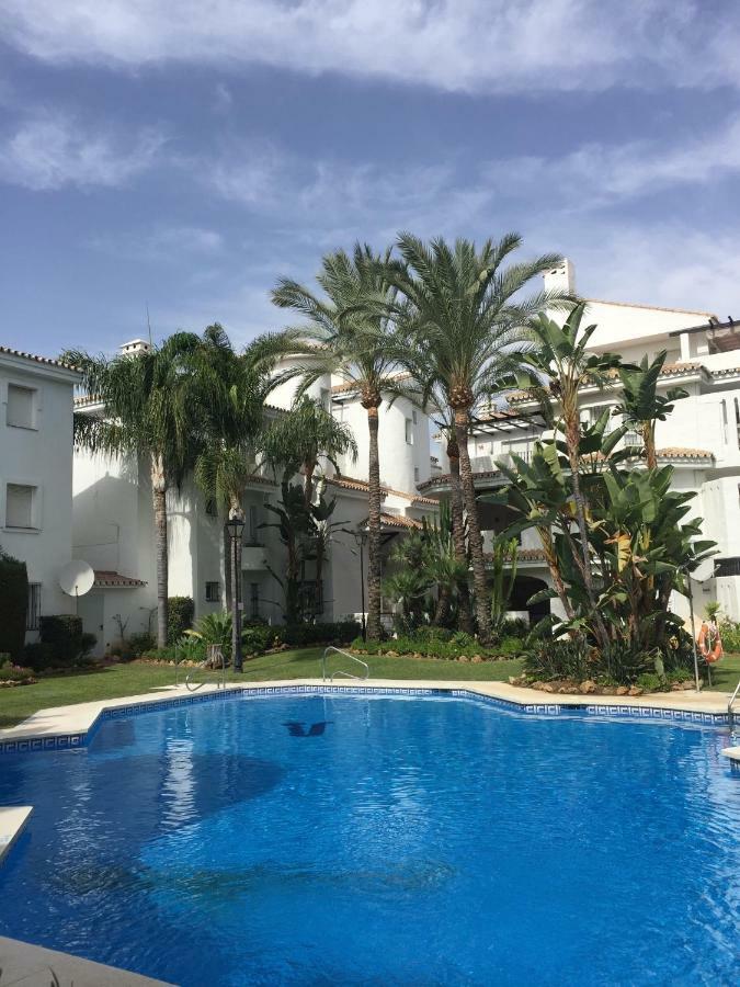 Beautiful 2 Bedroom Apartment @ Puerto Banus! Marbella Exterior foto