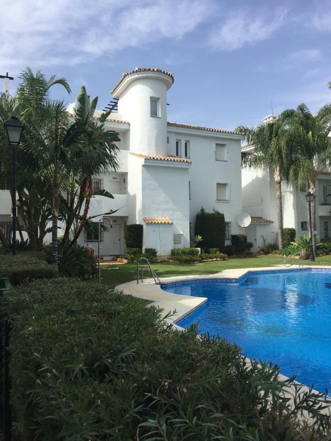 Beautiful 2 Bedroom Apartment @ Puerto Banus! Marbella Exterior foto